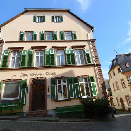 Classy Holiday Home In Uerzig Near Forest 部屋 写真