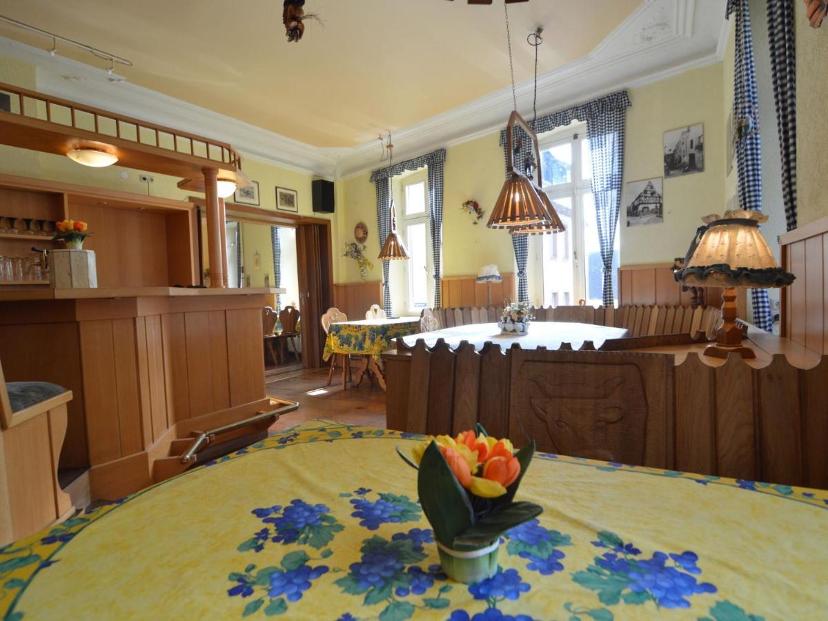 Classy Holiday Home In Uerzig Near Forest 部屋 写真