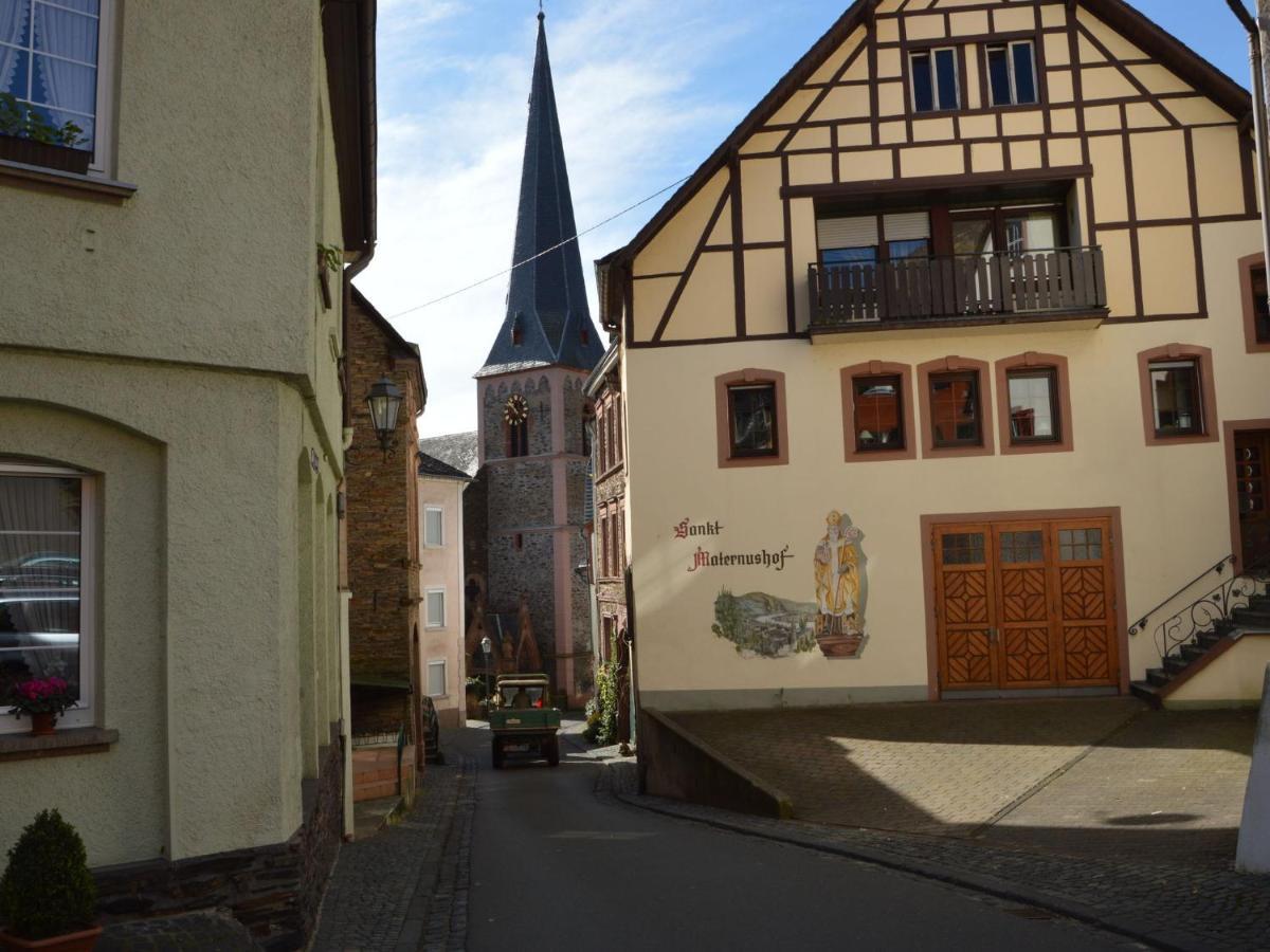 Classy Holiday Home In Uerzig Near Forest 部屋 写真