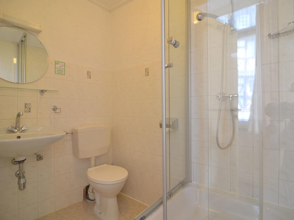 Classy Holiday Home In Uerzig Near Forest エクステリア 写真